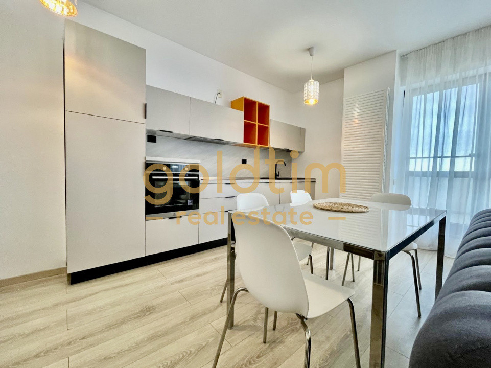 SCOALA AMERICANA/PIPERA/LUMINOS/TERASA GENEROASA/SUPERB VIEW