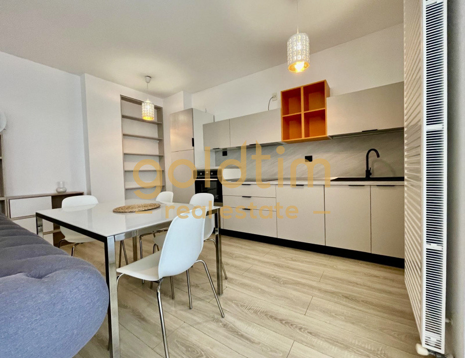 SCOALA AMERICANA/PIPERA/LUMINOS/TERASA GENEROASA/SUPERB VIEW