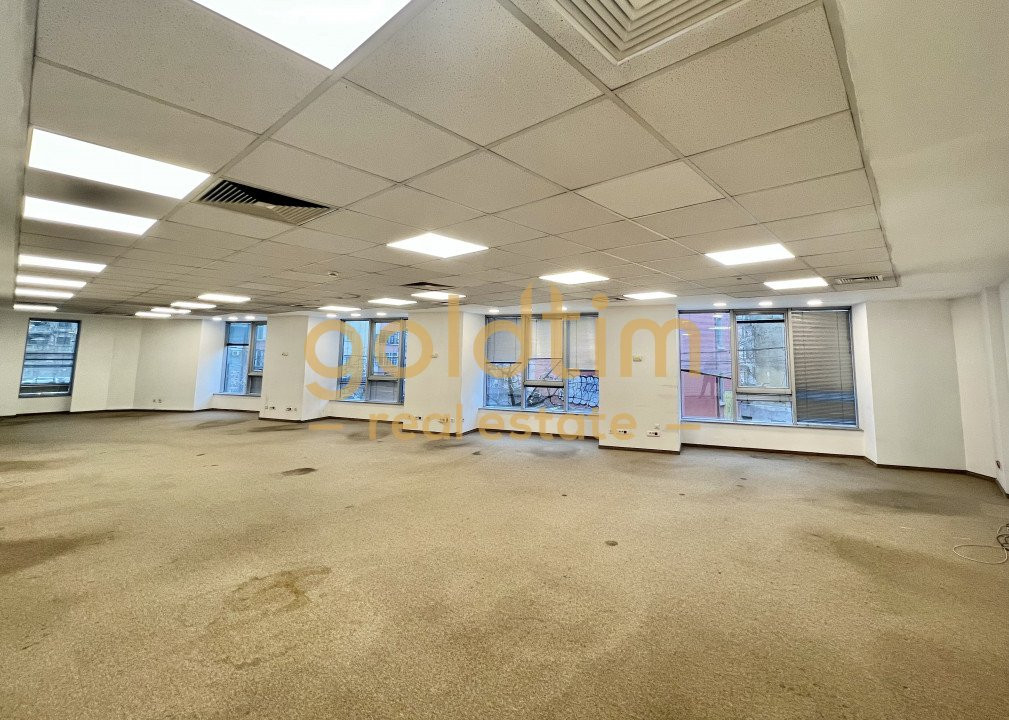 OPEN SPACE/BLOC BIROURI/ULTRACENTRAL