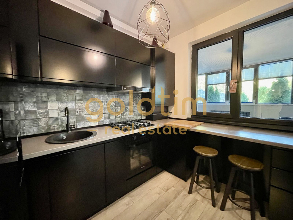 SUPERB/ ACCES PARC/ PARCARE/ BOXA