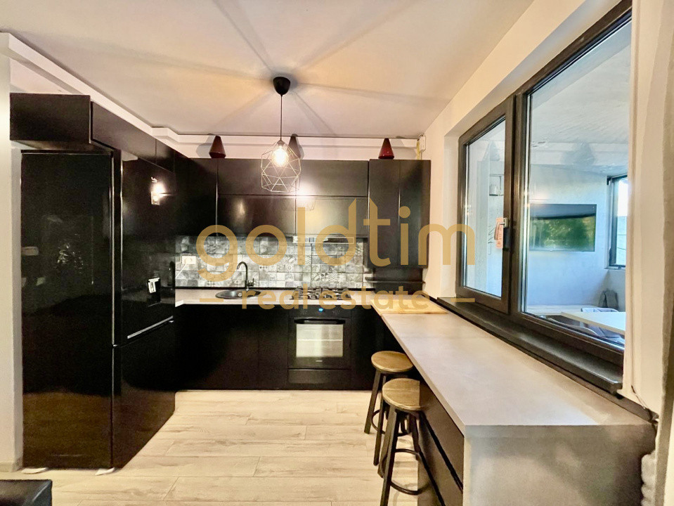 SUPERB/ ACCES PARC/ PARCARE/ BOXA