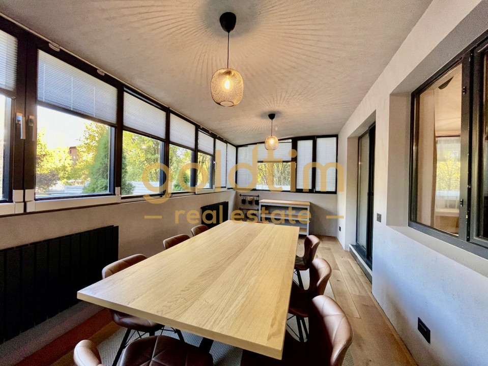 SUPERB/ ACCES PARC/ PARCARE/ BOXA