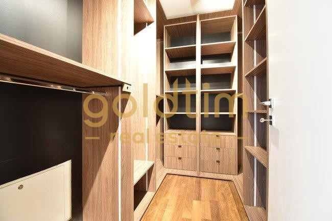 APARTAMENT 4 CAMERE RENOVAT/ANSAMBLU SECURIZAT/BOXA/GARAJ/WASHINGTON/CAPITALE