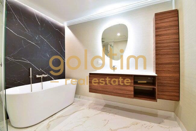 APARTAMENT 4 CAMERE RENOVAT/ANSAMBLU SECURIZAT/BOXA/GARAJ/WASHINGTON/CAPITALE