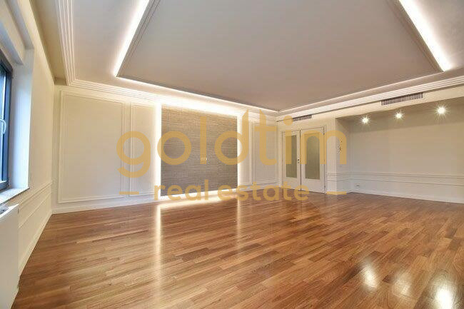 APARTAMENT 4 CAMERE RENOVAT/ANSAMBLU SECURIZAT/BOXA/GARAJ/WASHINGTON/CAPITALE