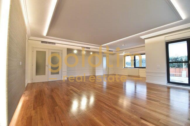 APARTAMENT 4 CAMERE RENOVAT/ANSAMBLU SECURIZAT/BOXA/GARAJ/WASHINGTON/CAPITALE