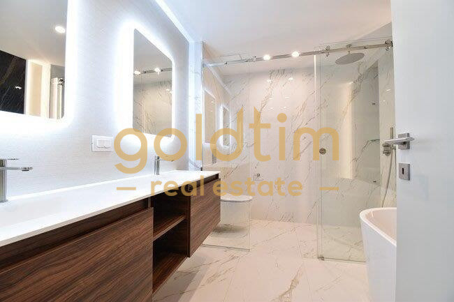 APARTAMENT 4 CAMERE RENOVAT/ANSAMBLU SECURIZAT/BOXA/GARAJ/WASHINGTON/CAPITALE