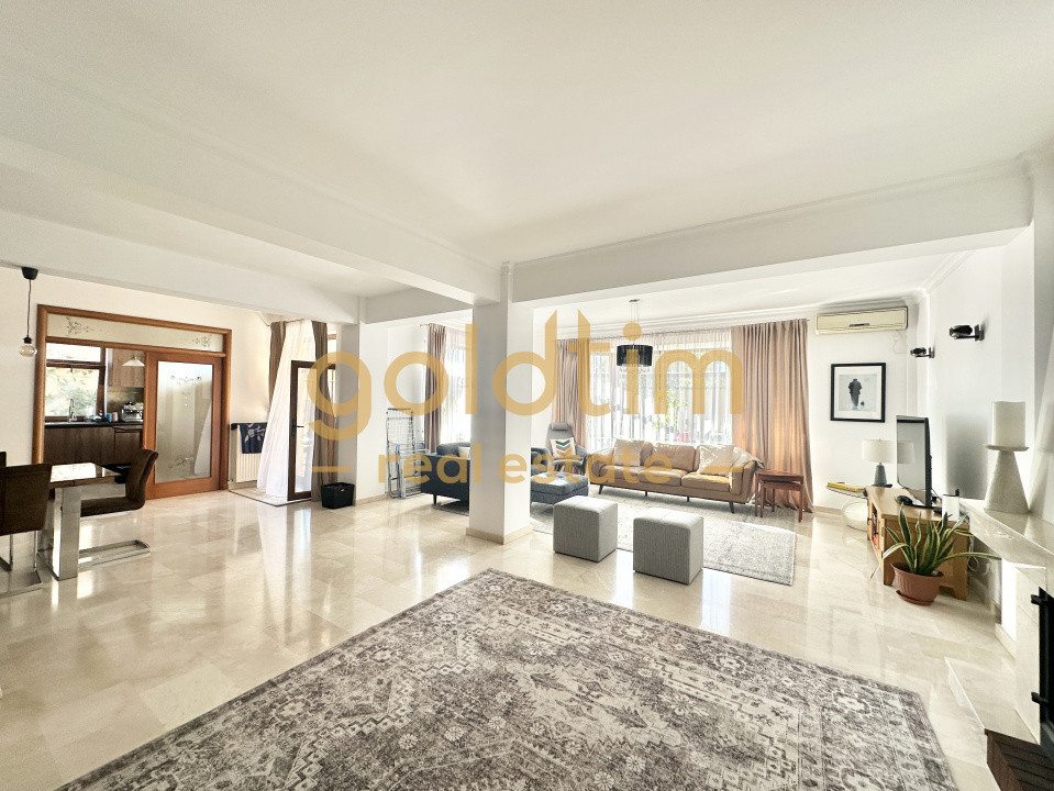 VILA INDIVIDULA/CURTE/PISCINA/MOBILATA/PIPERA/PROMENADA