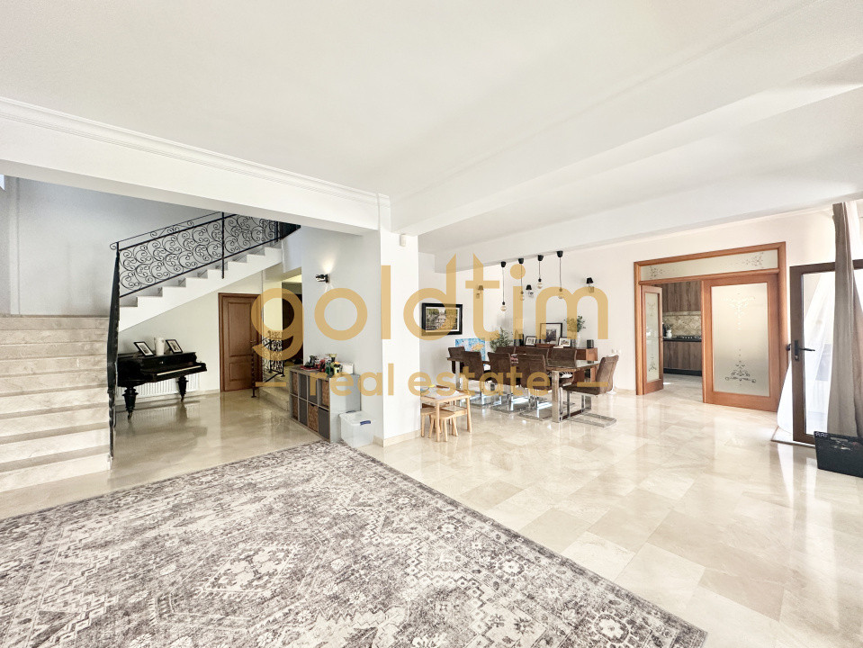 VILA INDIVIDULA/CURTE/PISCINA/MOBILATA/PIPERA/PROMENADA