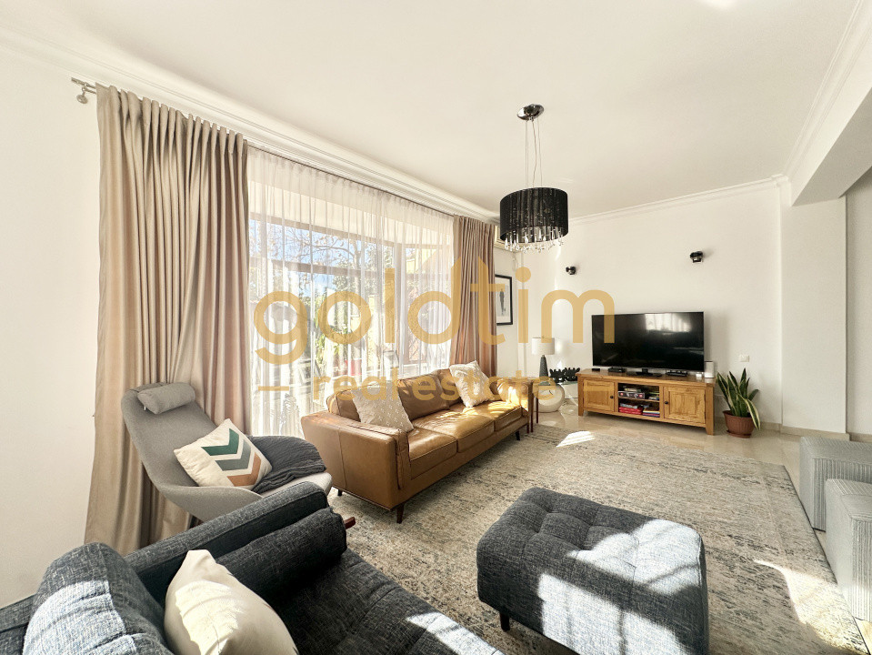 VILA INDIVIDULA/CURTE/PISCINA/MOBILATA/PIPERA/PROMENADA