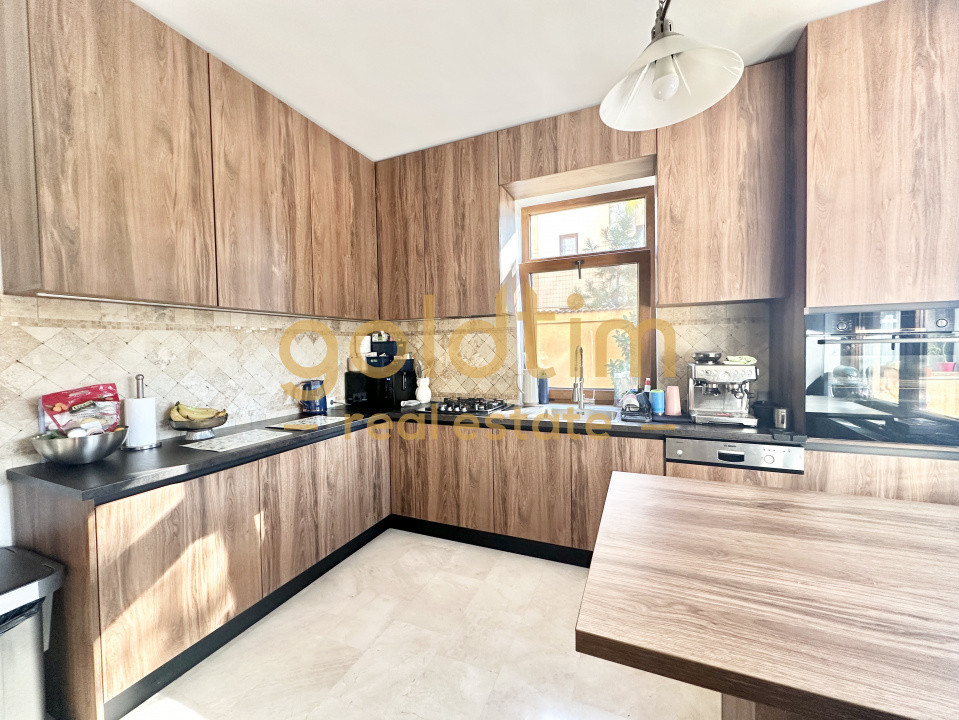 VILA INDIVIDULA/CURTE/PISCINA/MOBILATA/PIPERA/PROMENADA