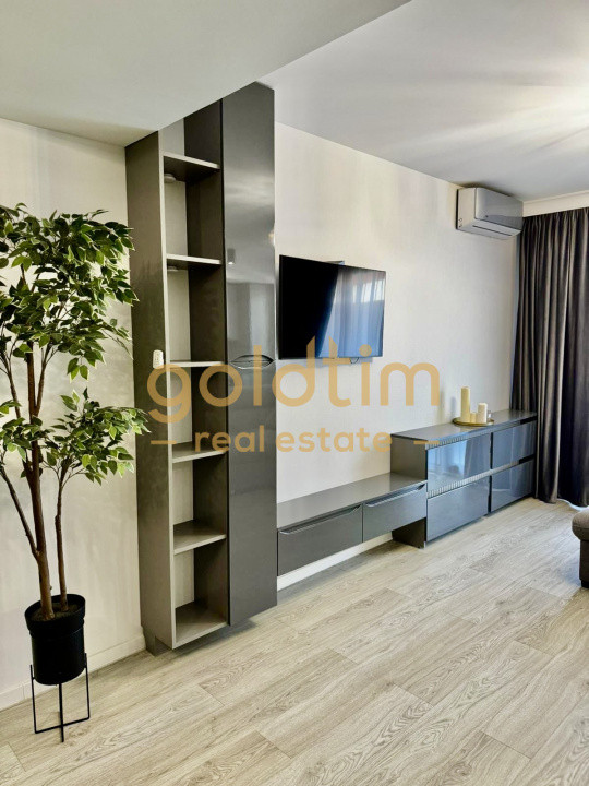 PORSCHE PIPERA/AGAVE RESTAURANT/SUPERB/SPATIOS SI LUMINOS