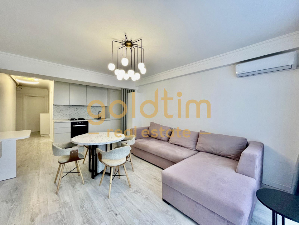 SUPERB/ TERASA 17 mp/ ULTIMUL ETAj/PARCARE