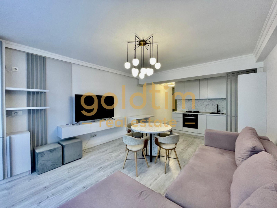 SUPERB/ TERASA 17 mp/ ULTIMUL ETAj/PARCARE