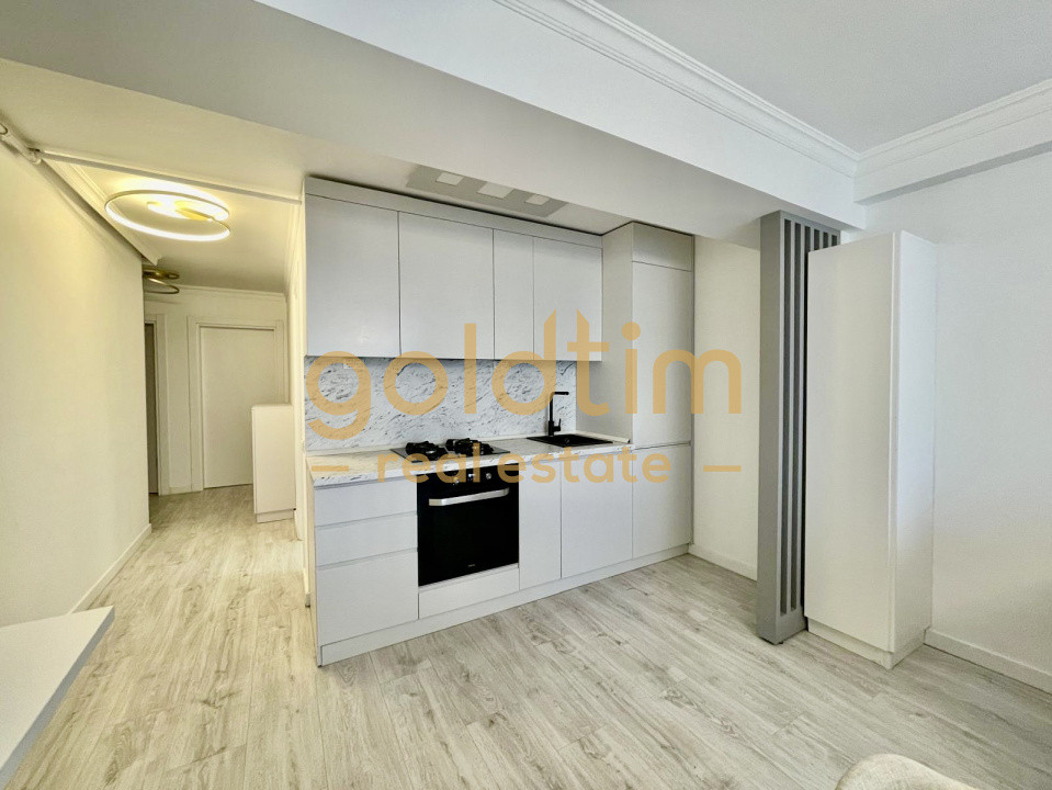 SUPERB/ TERASA 17 mp/ ULTIMUL ETAj/PARCARE