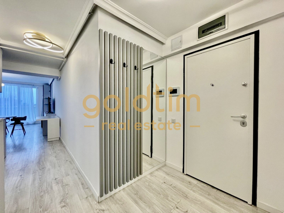 SUPERB/ TERASA 17 mp/ ULTIMUL ETAj/PARCARE