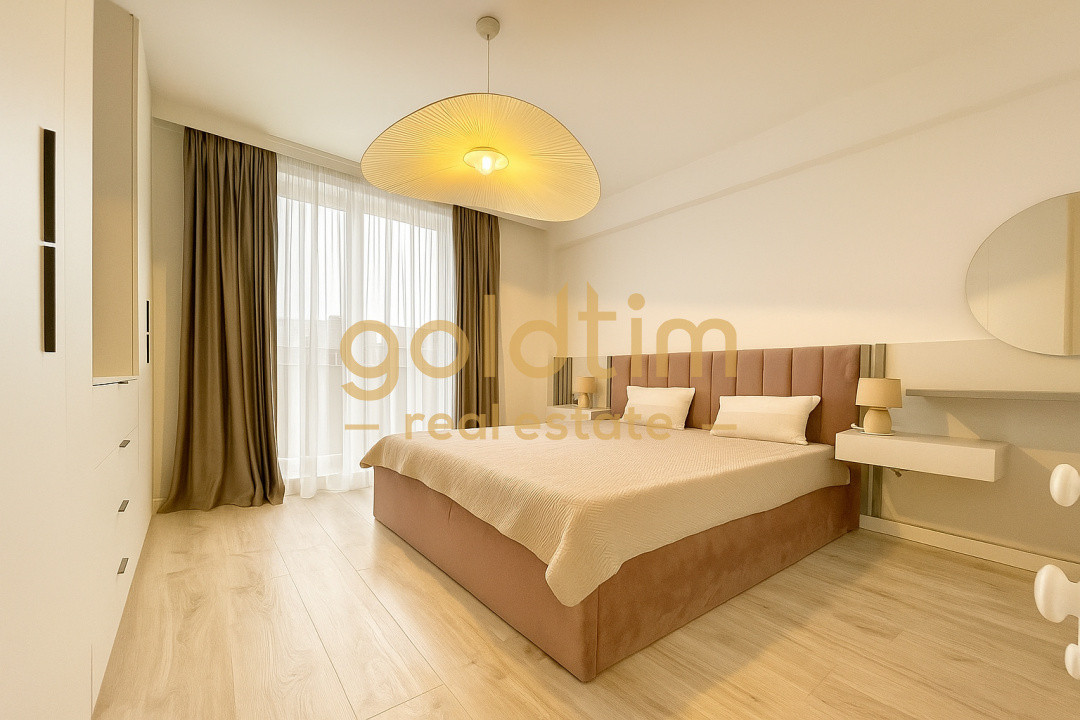 SUPERB/ TERASA 17 mp/ ULTIMUL ETAj/PARCARE