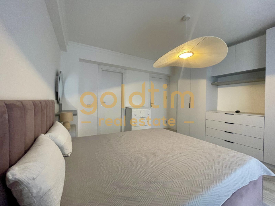 SUPERB/ TERASA 17 mp/ ULTIMUL ETAj/PARCARE