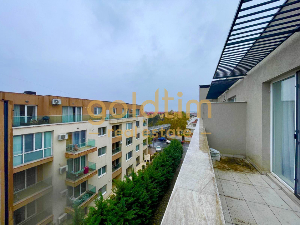 SUPERB/ TERASA 17 mp/ ULTIMUL ETAj/PARCARE