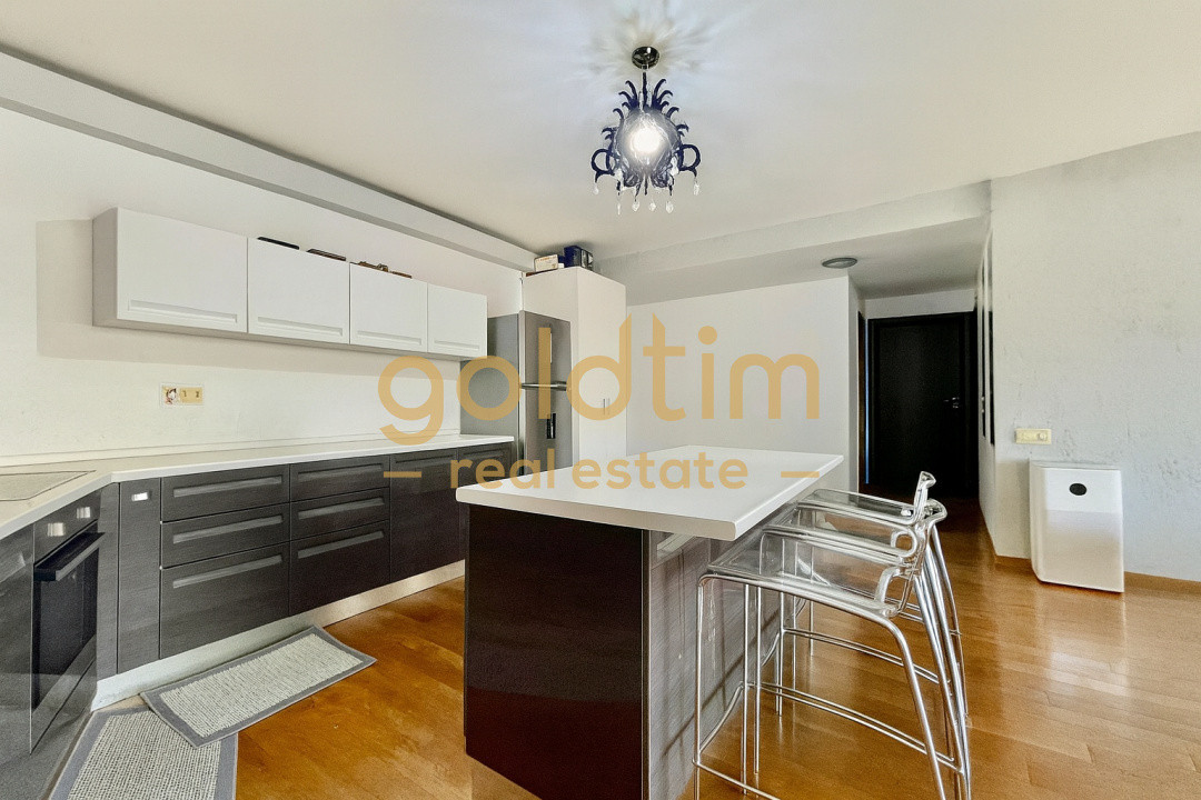 PRIVELISTE UNICA/SUPERB/ TERASA 37 mp/ PARCARE SUBTERANA/ MOBILAT SI UTILAT