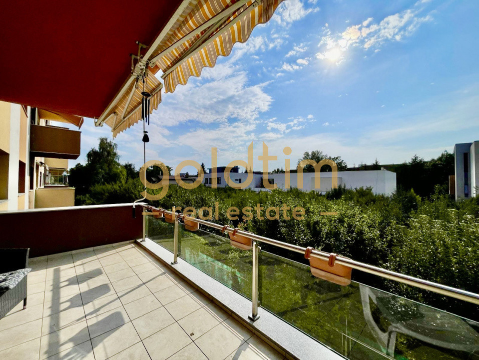 SUPERB/ PRIVELISTE/ SPATII GENEROASE