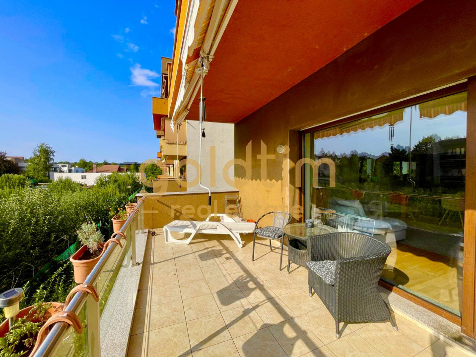 SUPERB/ PRIVELISTE/ SPATII GENEROASE