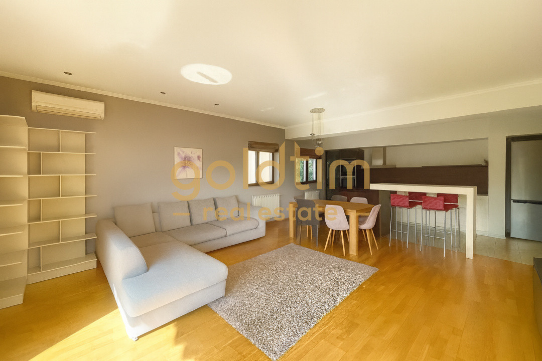 SUPERB/ PRIVELISTE/ SPATII GENEROASE