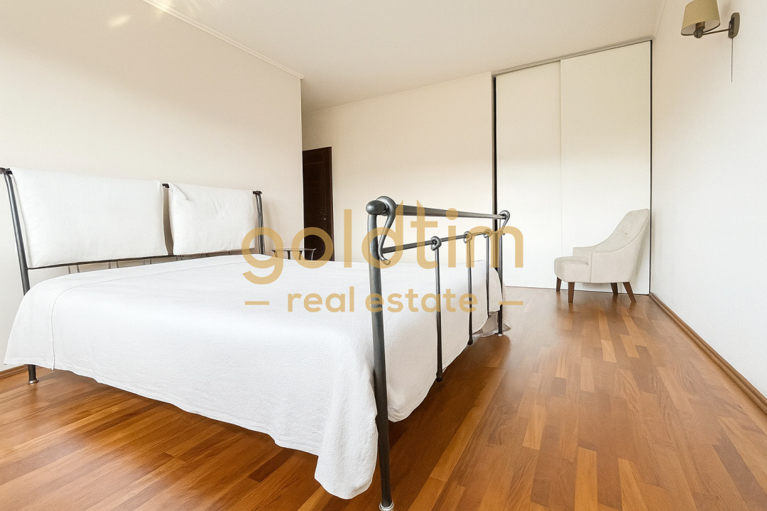 SUPERB/ PRIVELISTE/ SPATII GENEROASE