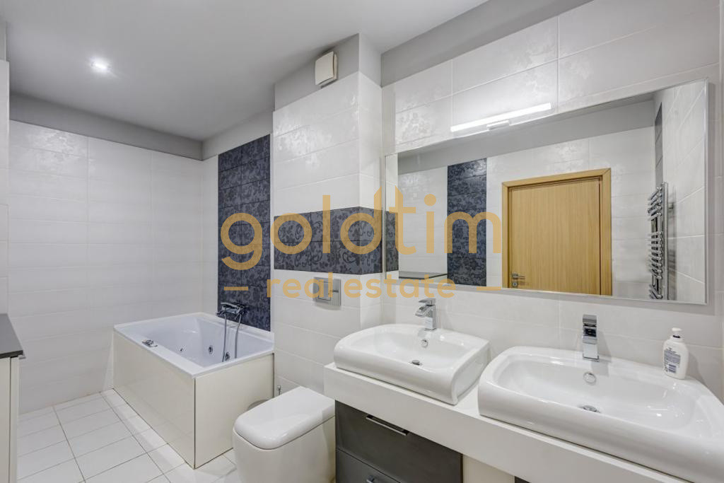 PENTHOUSE/ROVERE/ANSAMBLU CU PISCINA/SPATII DEPOZITARE/TERASE GENEROASE