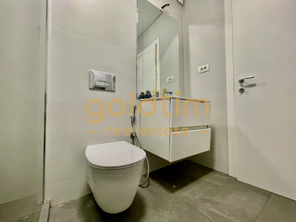 NOU/SPATII GENEROASE/DRESING/ ROND OMV