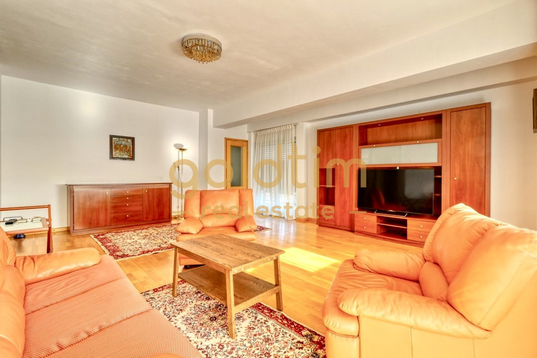 2 CAMERE ABSOLUT SUPERB. 110MP/2BALCOANE/AVIATORILOR-SOS. KISELEFF