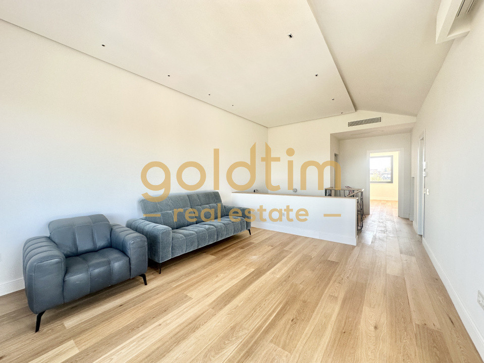 VILA 6 CAMERE/SMART DESIGN/NOU RENOVATA/CURTE/GARAJ/PIPERA