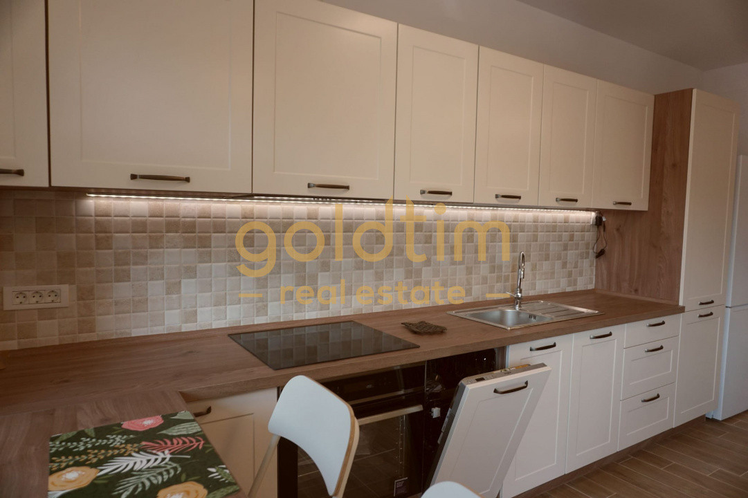 EROU IANCU NICOLAE /PIPERA /PARCARE /VIEW SUPERB