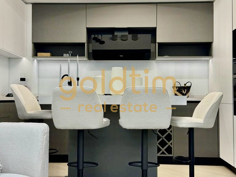 CORTINA NORH/ SPATII DEPOZITARE/ PARCARE INCLUSA