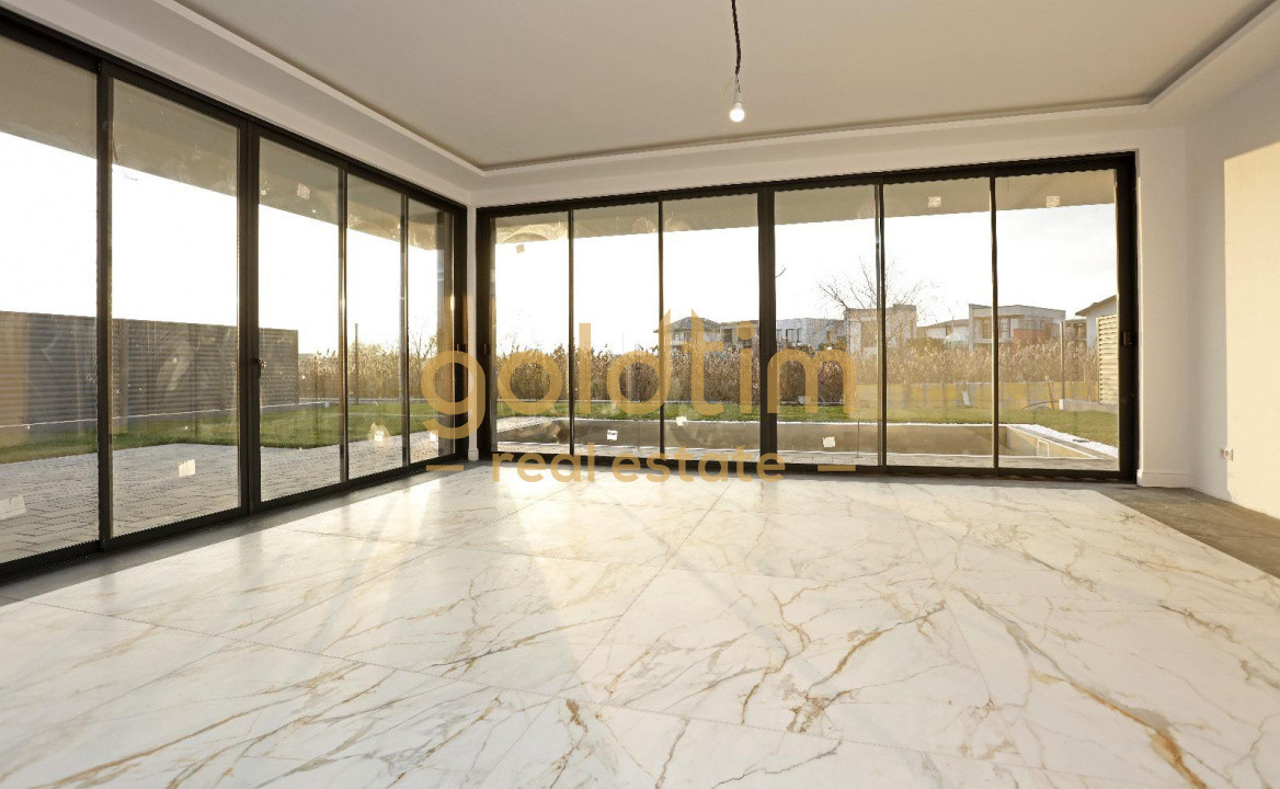 VILA SPECTACULOASA/PISCINA EXTERIOARA/VIEW PANORAMIC 