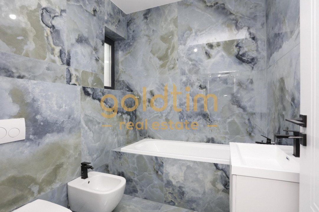 VILA SPECTACULOASA/PISCINA EXTERIOARA/VIEW PANORAMIC 