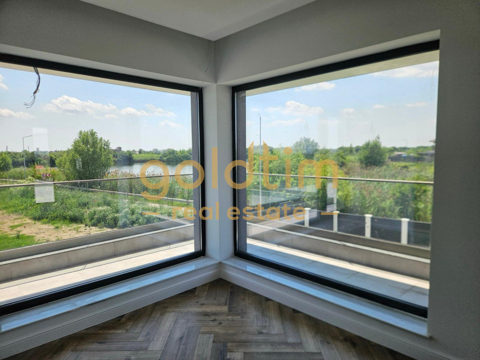 VILA SPECTACULOASA/PISCINA EXTERIOARA/VIEW PANORAMIC 