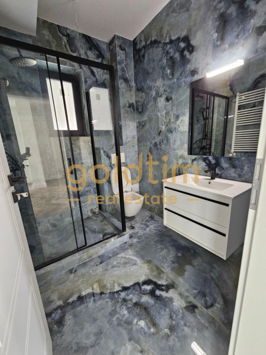 VILA SPECTACULOASA/PISCINA EXTERIOARA/VIEW PANORAMIC 