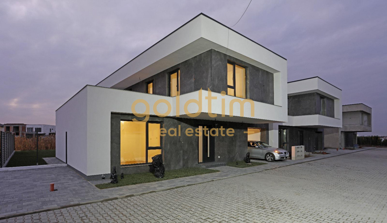 VILA SPECTACULOASA/PISCINA EXTERIOARA/VIEW PANORAMIC 