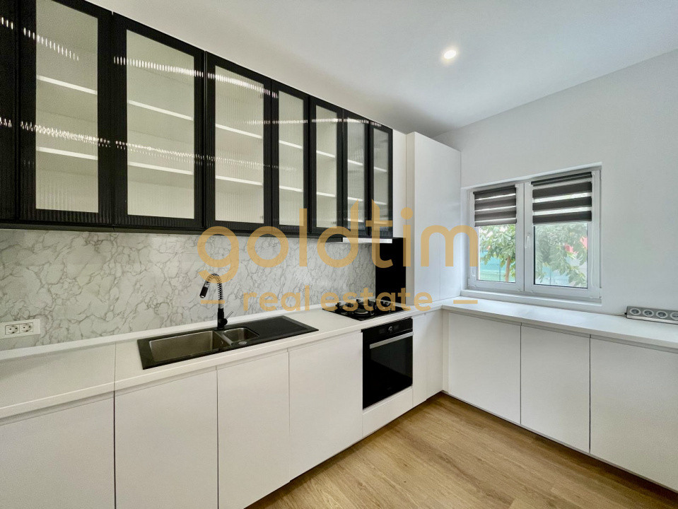 COMISION 0/NOU/VILA NOUA MOBILATA/CURTE 50 MP/ 2 LOCURI DE PARCARE/ROND 0MV