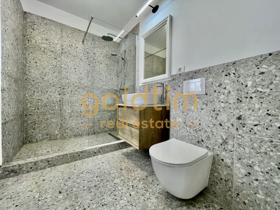 COMISION 0/NOU/VILA NOUA MOBILATA/CURTE 50 MP/ 2 LOCURI DE PARCARE/ROND 0MV