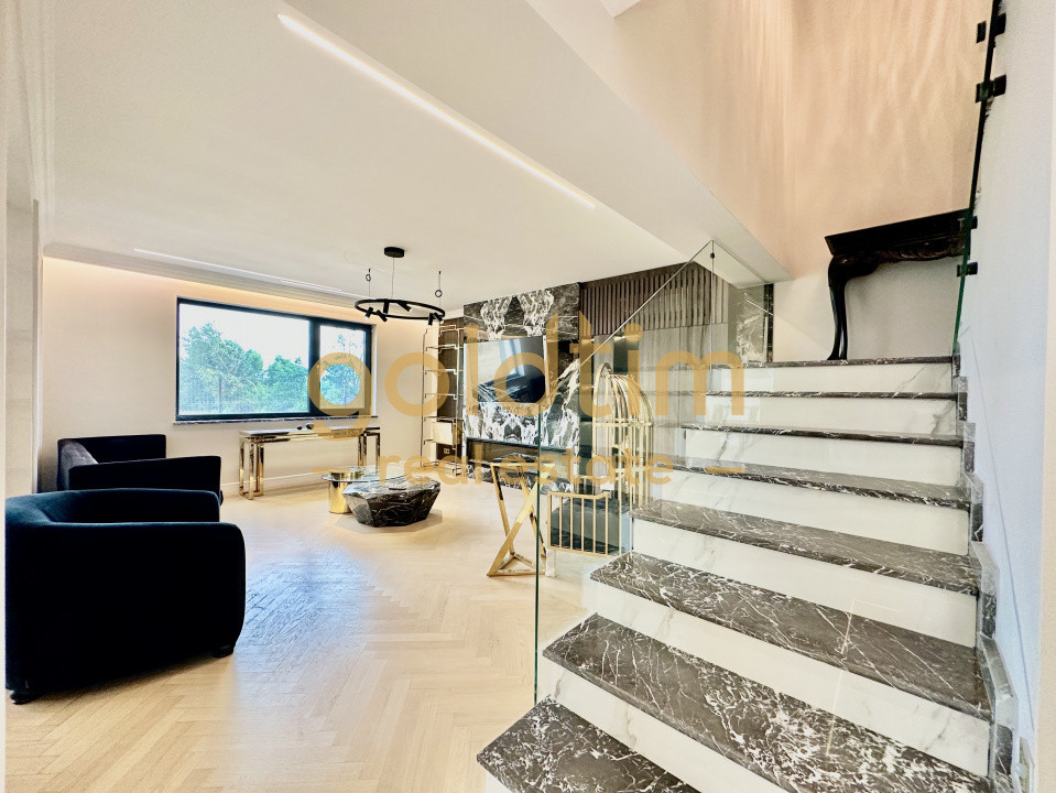 DUPLEX/PIPERA /SPATII GENEROASE /2 PARCARI/ZONA LINIȘTITĂ/ANSAMBLU SECURIZAT 