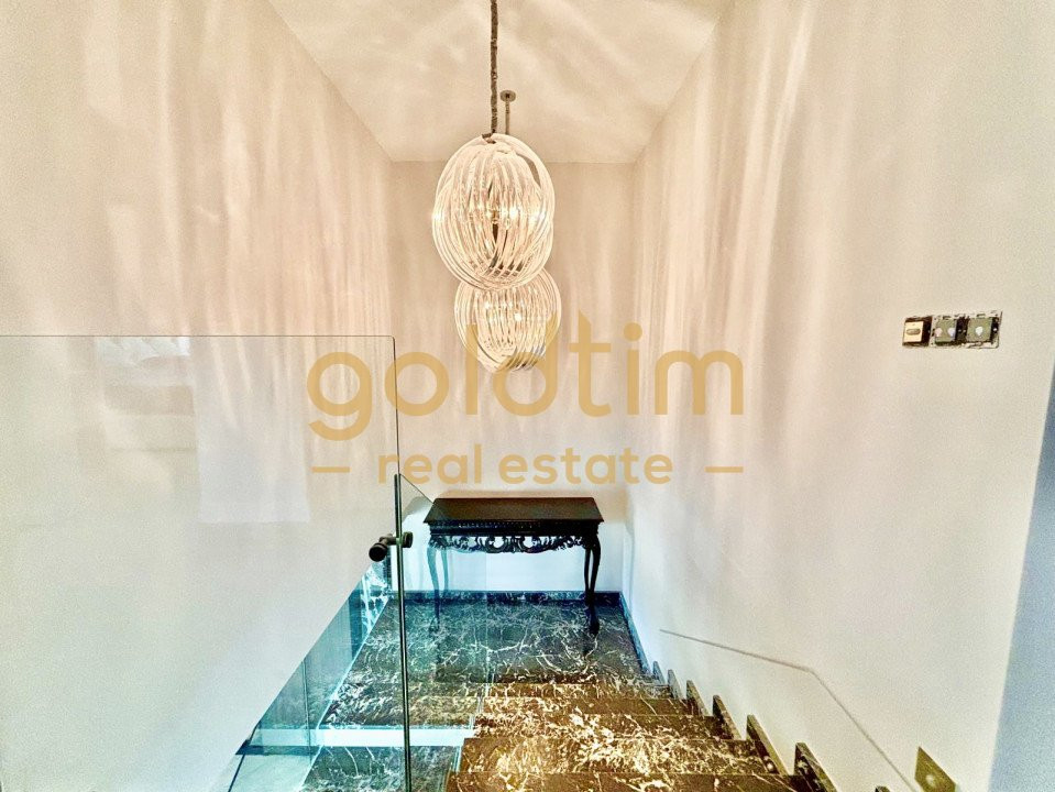 DUPLEX/PIPERA /SPATII GENEROASE /2 PARCARI/ZONA LINIȘTITĂ/ANSAMBLU SECURIZAT 