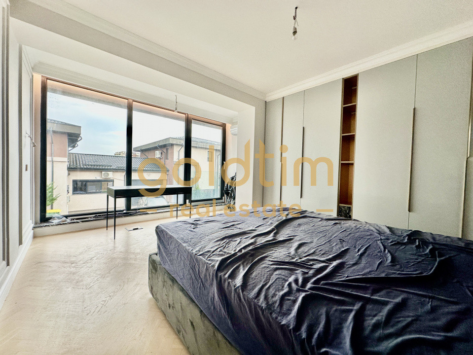 DUPLEX/PIPERA /SPATII GENEROASE /2 PARCARI/ZONA LINIȘTITĂ/ANSAMBLU SECURIZAT 