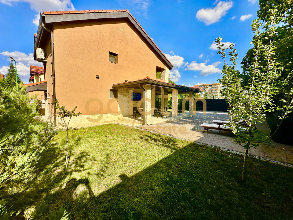 VILA INDIVIDUALA/CARTIER REZIDENȚIAL/SISTEM FOTOVOLTAIC 10Kw/GARAJ/VEGETATIE