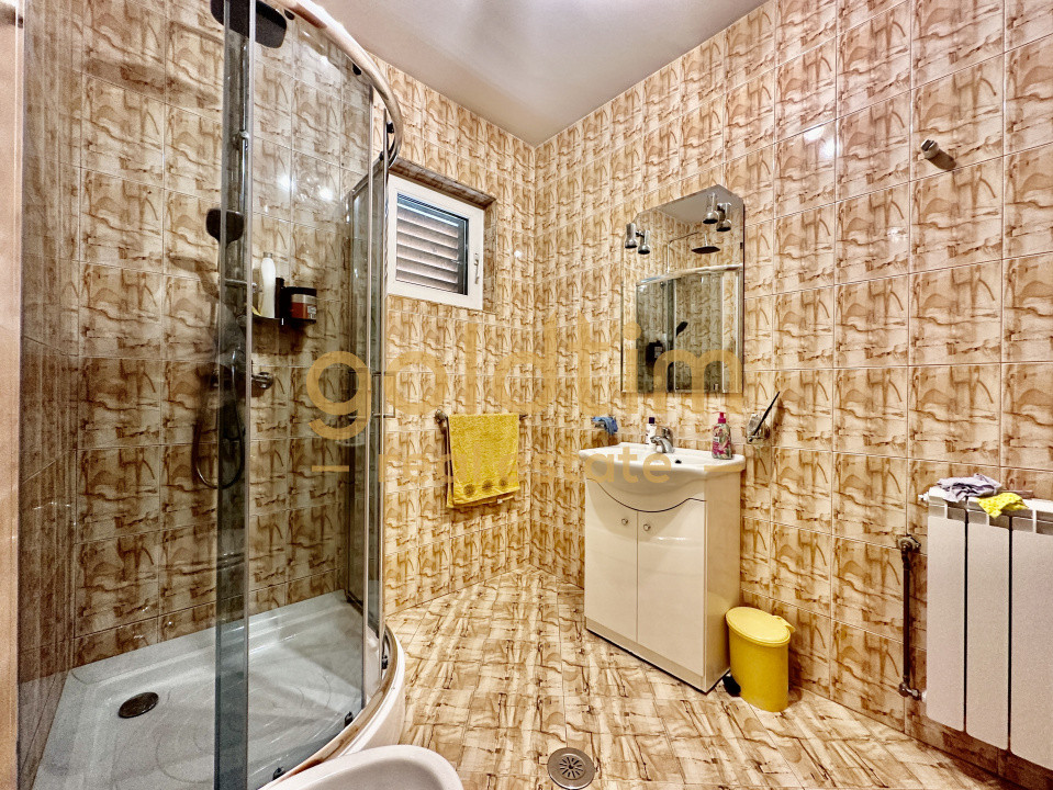 VILA INDIVIDUALA/TEREN 2000MP/VEGETATIE MATURA/CURTE AMENAJATA