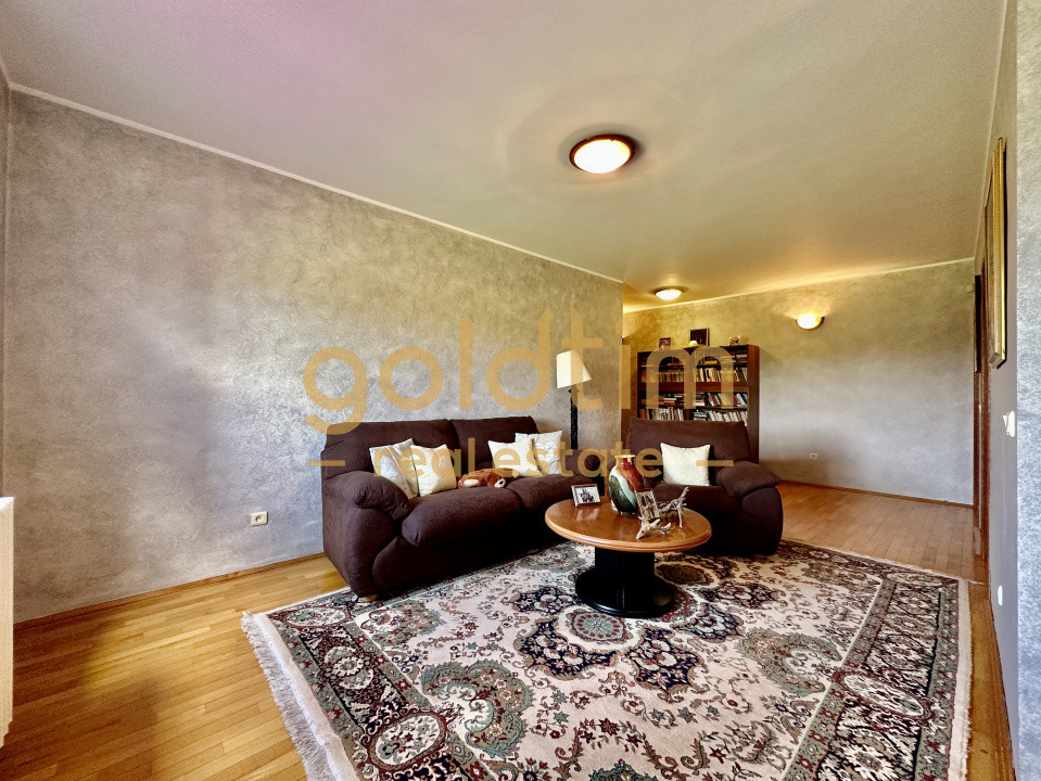 VILA INDIVIDUALA/TEREN 2000MP/VEGETATIE MATURA/CURTE AMENAJATA