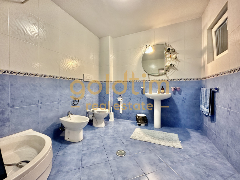 VILA INDIVIDUALA/TEREN 2000MP/VEGETATIE MATURA/CURTE AMENAJATA