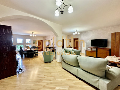 VILA INDIVIDUALA/TEREN 2000MP/VEGETATIE MATURA/CURTE AMENAJATA