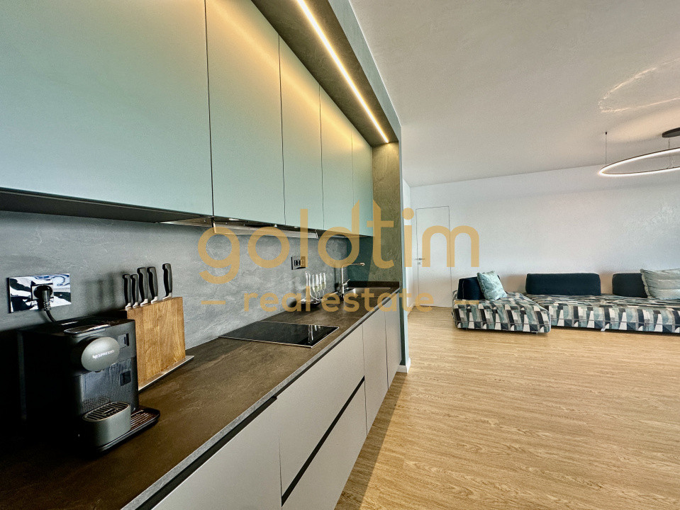 CASA PLUTITOARE/CONSTRUCTIE BETON PLUTITOR/UNICA IN ROMANIA/5 LOCURI DE ACOSTARE